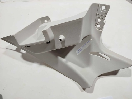 Moldura bagagito direito Onix 2019 (ID:177)