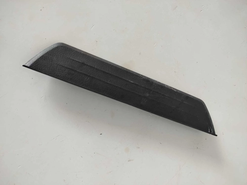 Soleira Porta Trás. Direita Toyota Hilux 2016/2020 (ID:17525)