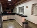 Casa para venda e locação – 3 dormitórios (1 suíte), 400 m², 6 vagas – Jardim Shangri-lá A, Londrina