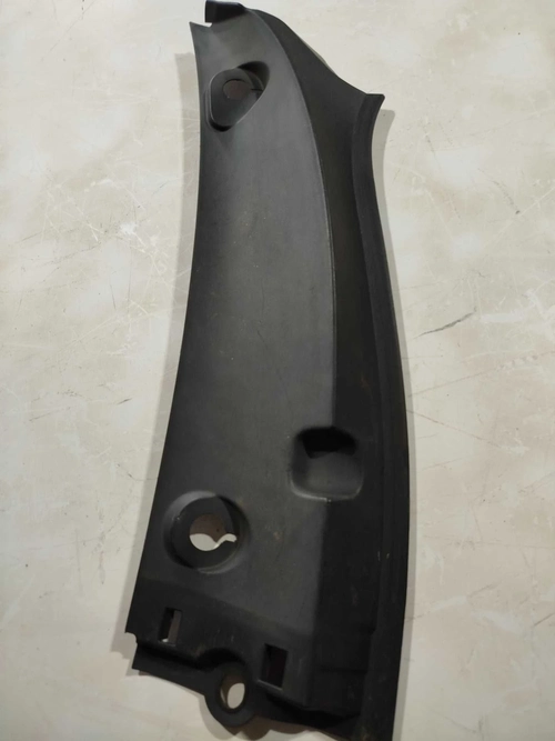 Grade churrasqueira capô gol Voyage 2015 (ID:1363)