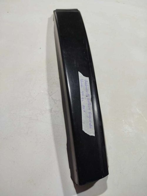 Acabamento externo esquerdo coluna Audi a3 2005 (ID:60)