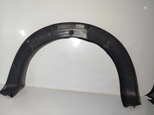 ACABAMENTO PARALAMA TRASEIRO LE MONTANA CONQUEST 2007 (Id:7828)