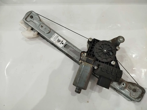 MAQUINA DE VIDRO TRASEIRA LE FORD FOCUS 2.0L HA 2007 (id:7192)