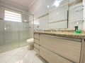 Casa para alugar em Londrina, Champagnat, com 5 quartos, com 441 m²