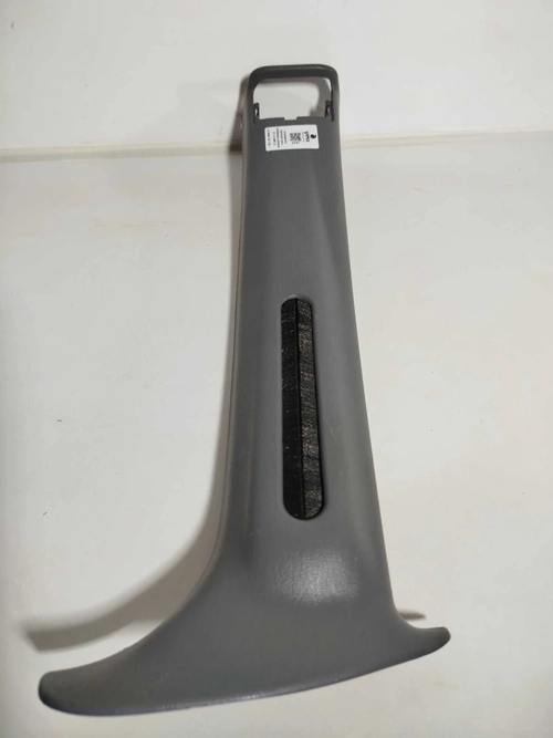 ACABAMENTO SUPERIOR CINTO SEGURANÇA LD CARAVAN SE 2.4 2000 (id:8987)