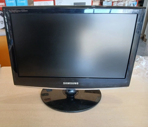 Monitor 15,6
