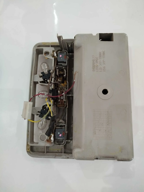 LUZ CORTESIA PORTA OCULOS MITSUBISH L200 TRITON (ID:9316)