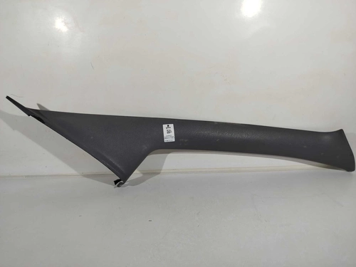 ACABAMENTO PARABRISA DIANTEIRO LD CARAVAN SE 2.4 2000 (id:8891)