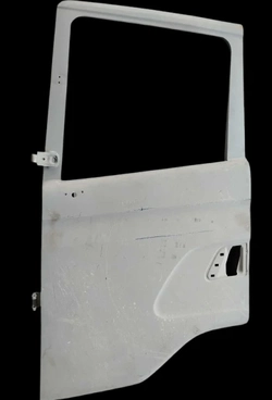 Porta D/scania Série 4/5/6 (ano1998/2018) Cabine P (id:14977)