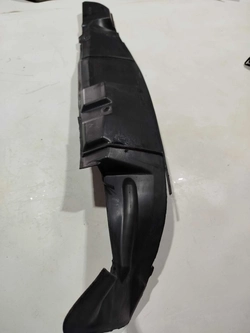 Acabamento paralama interno direito Audi a3 2006 (ID:106)