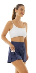 SHORT DUPLO LIGHT COM PROTEÇÃO UV E BOLSO INTERNO  ESTILO DO CORPO
