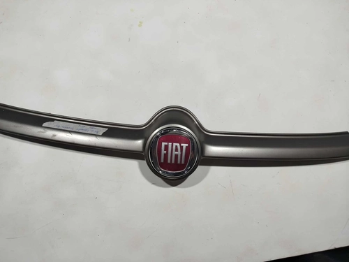 Friso Cromado Superior Fiat Toro 2018 (ID:310)