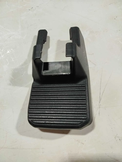 Acabamento banco dianteiro LD Hilux 2017 (ID:1454)