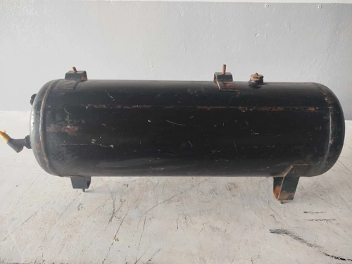 RESERVATÓRIO DE/AR VOLKSWAGEN 13.180 E 15.180E (ANO1989 /1994 (ID:11134)