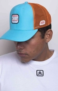 Boné ATR Trucker Azul e Laranja – Estilo Moderno e Atemporal