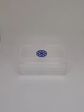Caixa P tampa articulada - Logo alto relevo inicial ou desenho