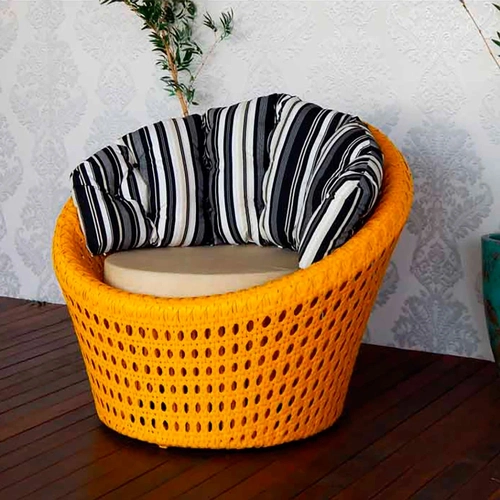 Chaise Redonda de Alumínio e Fibra Sintética  com Encostão 110cm Tela Copacabana