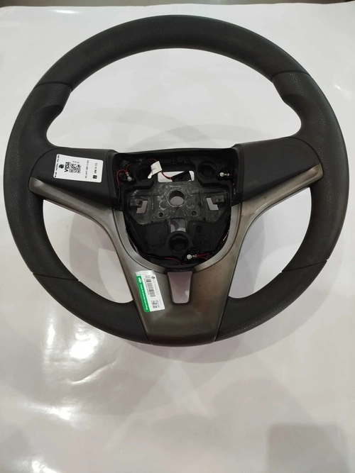 VOLANTE  CHEVROLET ONIX 1.0MT LT 2016 (Id:19764)