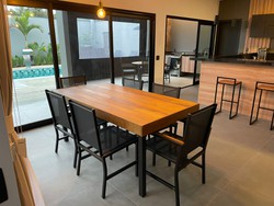 Jogo de Mesa Colorado Com 6  Cadeiras