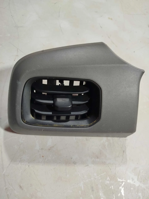 MOLDURA C/ Difusor Ar painel L.E Onix Prisma/Joy 2015/2017 (ID:1759)