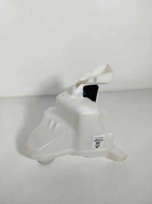 RESERVATORIO AGUA PARABRISA HILUX 2020 (ID:2047)