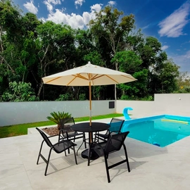 Jogo de jantar 4 lugares em Tela Sling  Alumínio Epóxi e Ombrelone 270cm Caribe