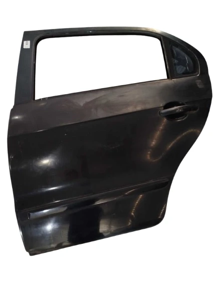 PORTA TRASEIRA VW VOYAGE 2010 LE (ID:11622)