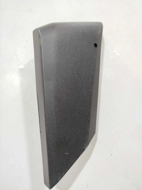 Moldura acabamento banco esquerdo prisma/Onix 2019 (ID:263)