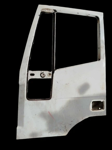Porta Nua Iveco Stralis Lado Esquerdo 2014 (id:14982)
