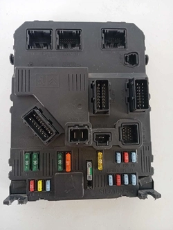 MÓDULO BSI CITROEN XSARA PICASSO 2.0 2011 (ID:20880)