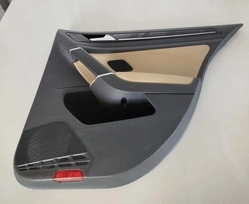 Forro Porta Trás. Direito Golf Gti 2.0 2015 (ID:17548)