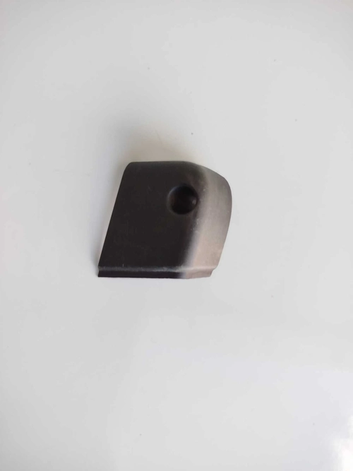 TAMPA DA FECHADURA DO PORTA MALAS GM PRISMA 2012 (ID:21099)