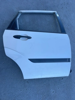PORTA TRASEIRA LD FORD FOCUS 2.0L HA 2007 (id:7029)