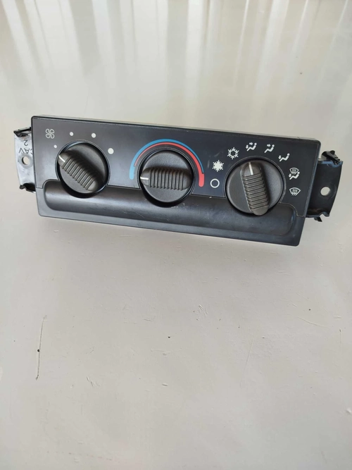 Comando Do Ar Condicionado Chevrolet S10 2001/2011 (id:16854)