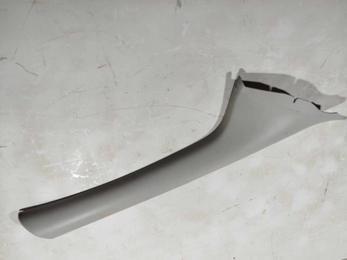 Acabamento Coluna Parabrisa direito Fiat Uno Vivace 2010/2016 (ID:1720)