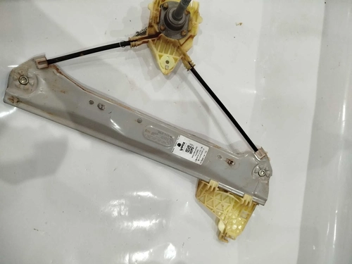 MAQUINA DE VIDRO TRASEIRO C/MANIVELA GOL 1.0L MC4 2019/2019 (ID:7204)