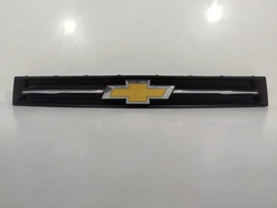 GRADE SUPERIOR DO PARACHOQUE DIANTEIRO CHEVROLET  TRACKER 1.4 2019 (ID:18766)