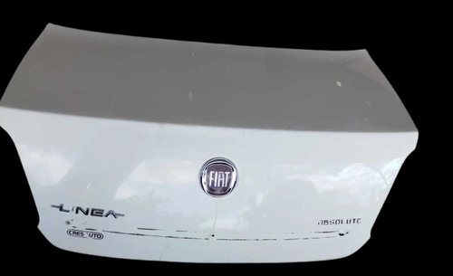 TAMPA PORTA MALAS FIAT LÍNEA ABSOLUTE 2009/2013 (ID:11573)