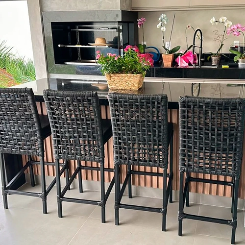 Conjunto 4 Banquetas em Corda Sintética e Alumínio Dourados Estofada (Kit com 4)